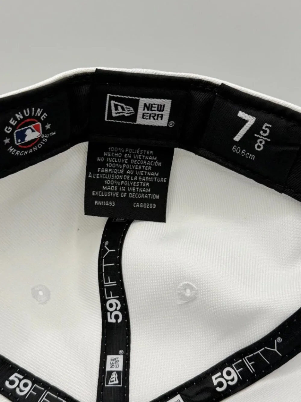 New York Yankees New Era 59FIFTY 2009 World Series Patch Size 7 5/8 White Purple - Picture 6 of 6